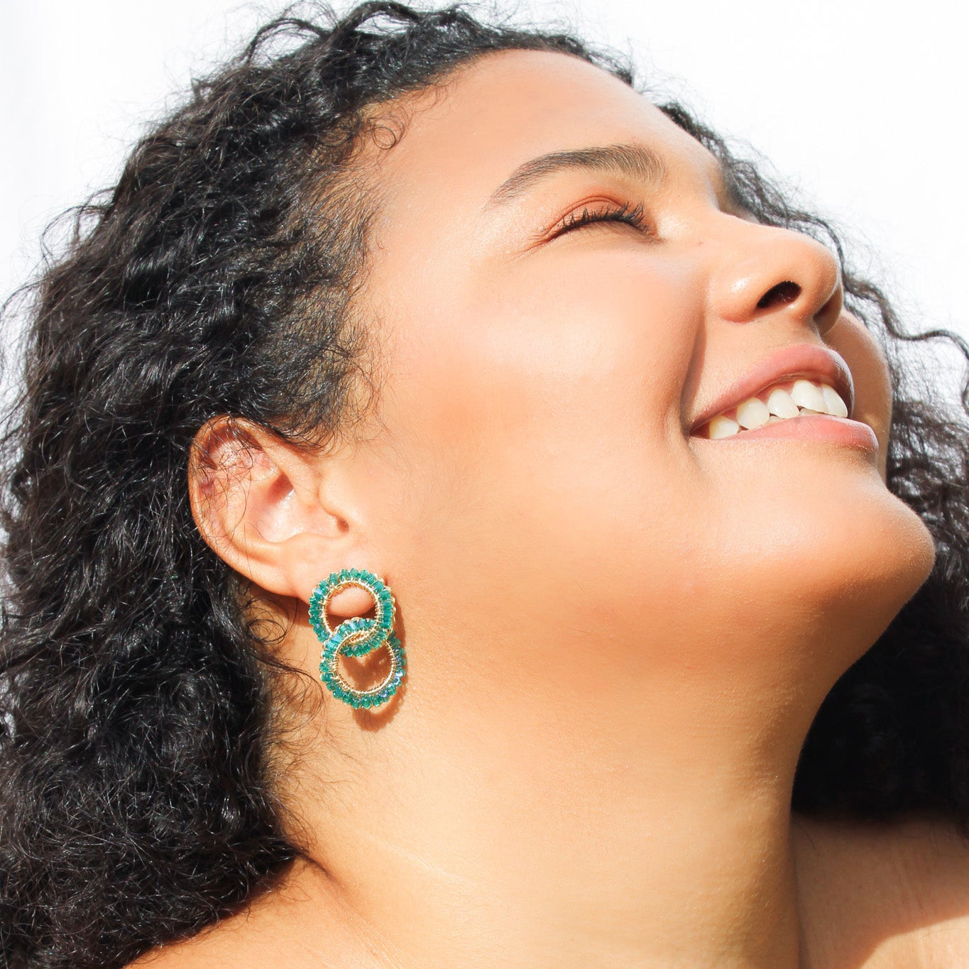 Crochet beaded geometric earrings. 18 karat gold filled copper wire. Super lightweight earrings with colored beads