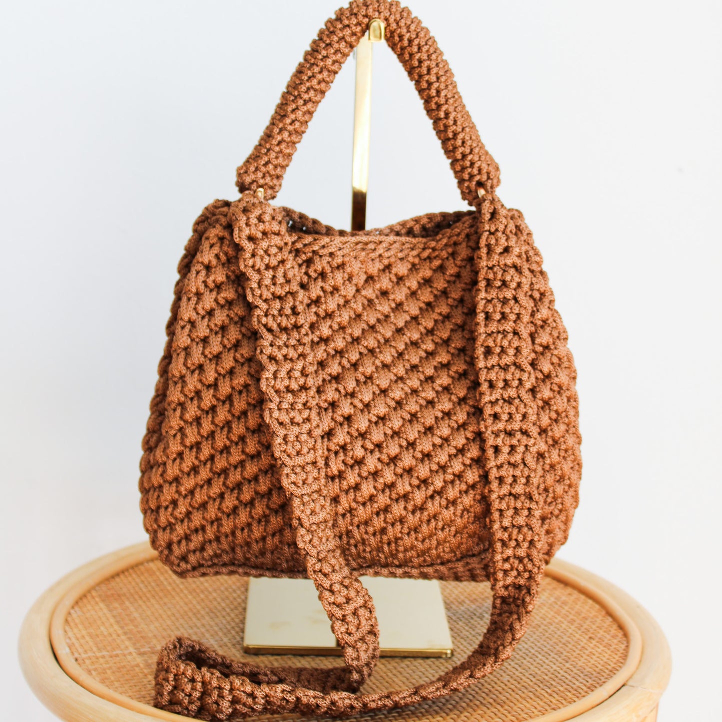 Handmade luxury crochet purse. Handmade bag for her. Bronze brown crochet textured handbag with crochet strap. crossbody or shoulder bag. Handmade purse.