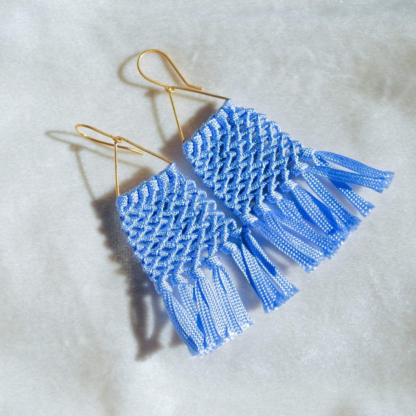 Macrame earrings with fringe. Gold plated hook earrings won’t cause any allergies nor rust with time. Baby blue handmade macrame earrings
