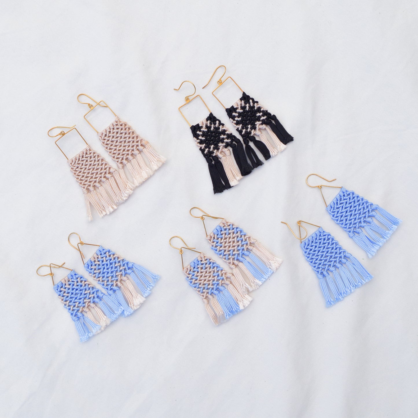 Colored Macrame earrings with fringe. Gold plated hook earrings won’t cause any allergies nor rust with time. Beige black baby blue handmade macrame earrings