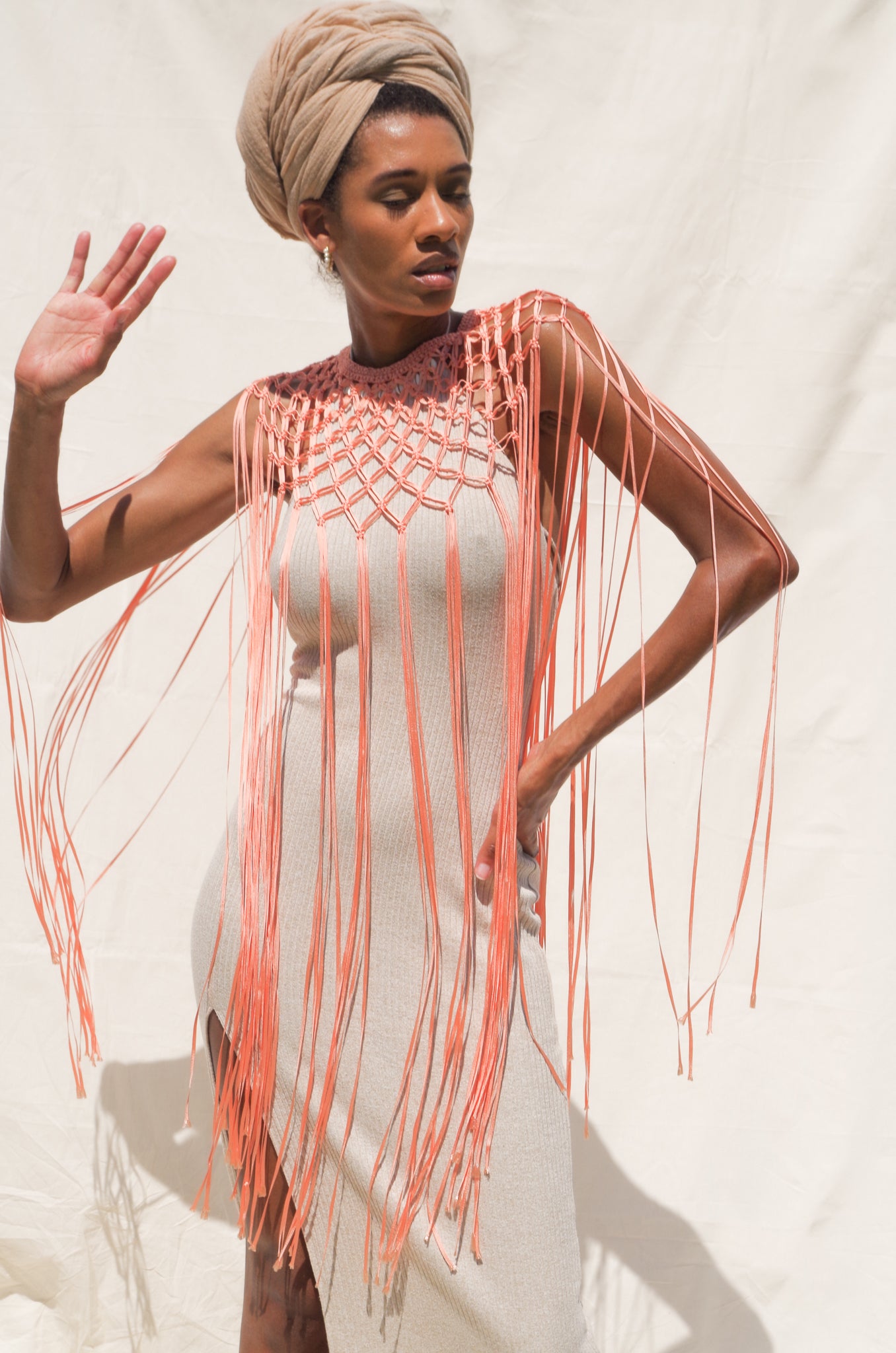 Macrame handmade shoulder necklace with button closure, Length: 32