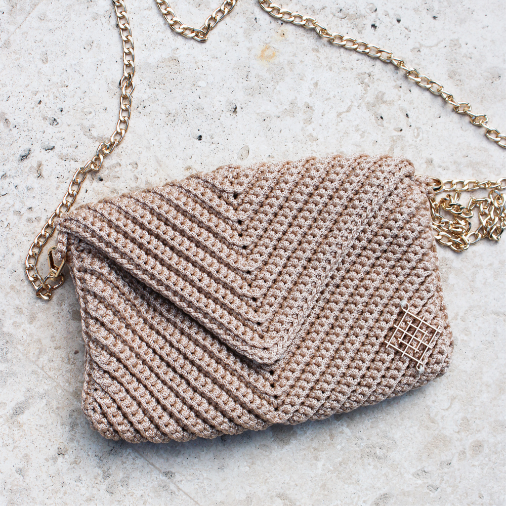 
                      
                        Crochet Envelope Clutch
                      
                    