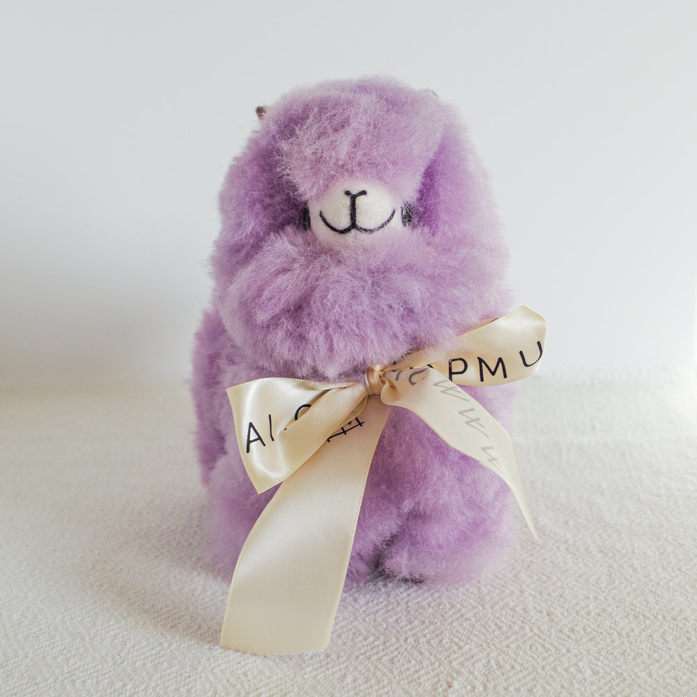 
                      
                        Home decor or gift soft llama plushies. 100% alpaca wool plushies. Made by Bolivian and Peruvian artisans. Chibi cute llama toy
                      
                    