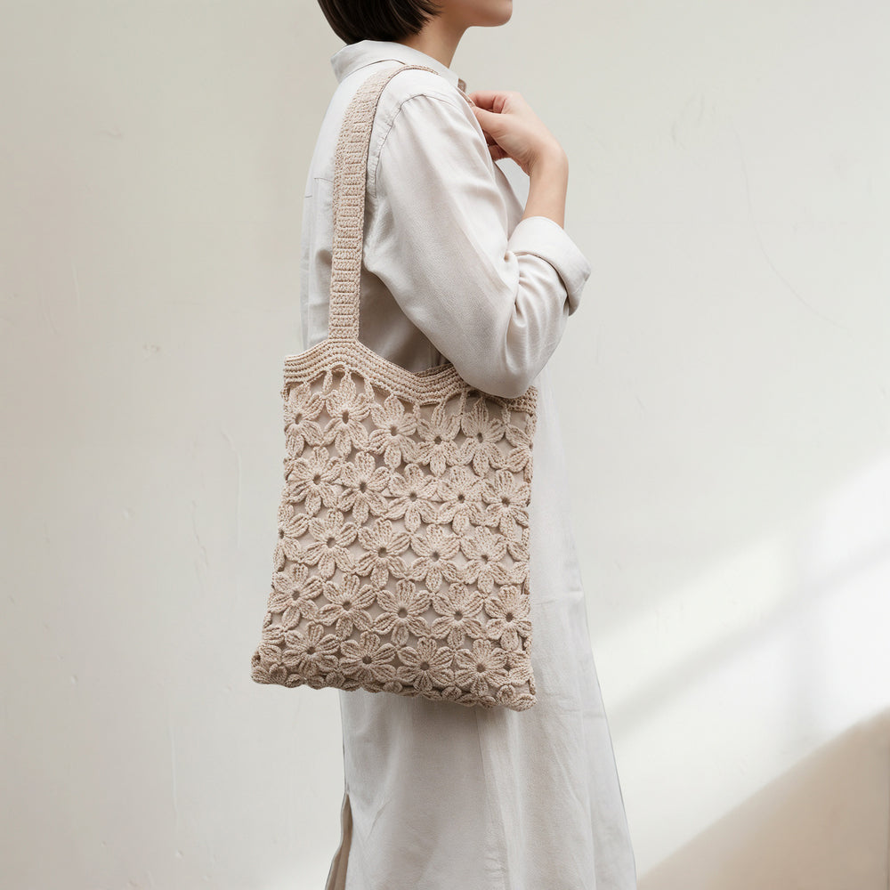 
                      
                        Crochet Flower Tote Bag
                      
                    