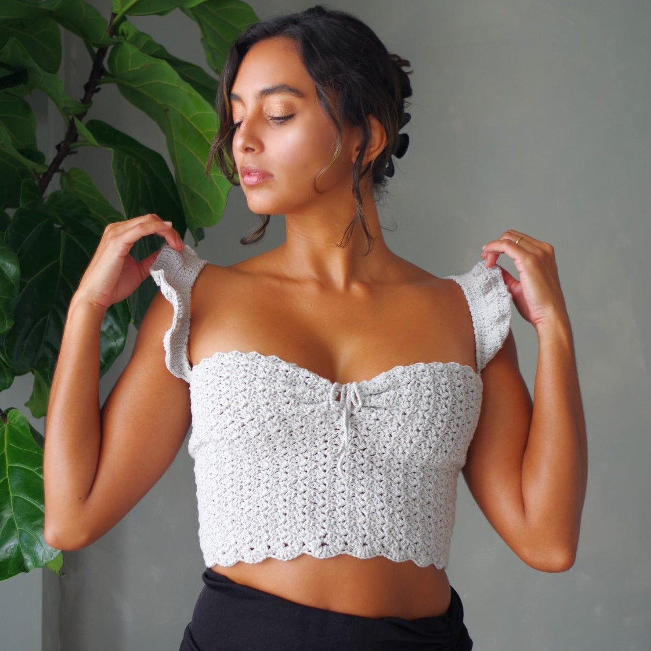 Phoebe Crochet Ruffled Top – Munai