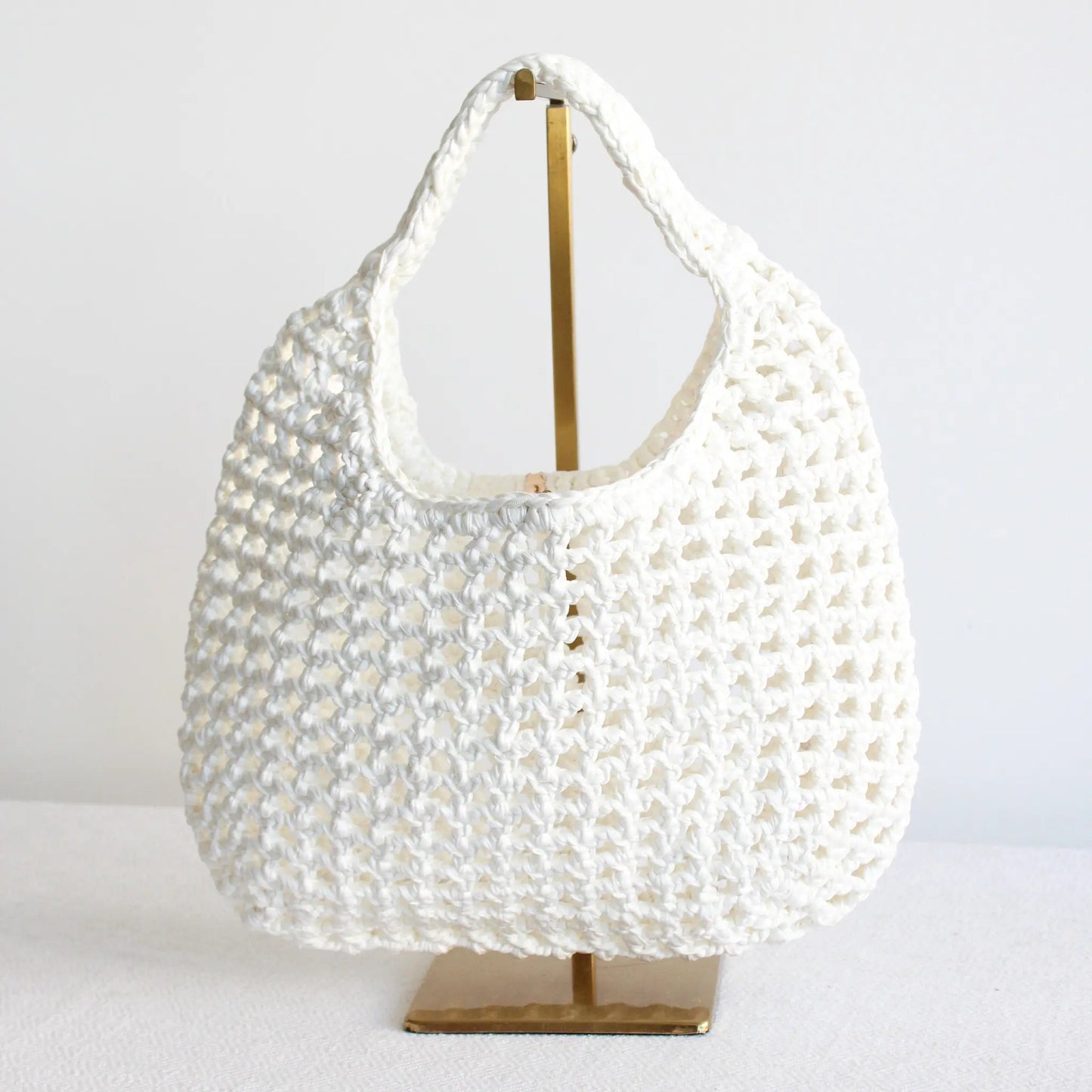 Kira Crochet Shoulder Bag - Munai