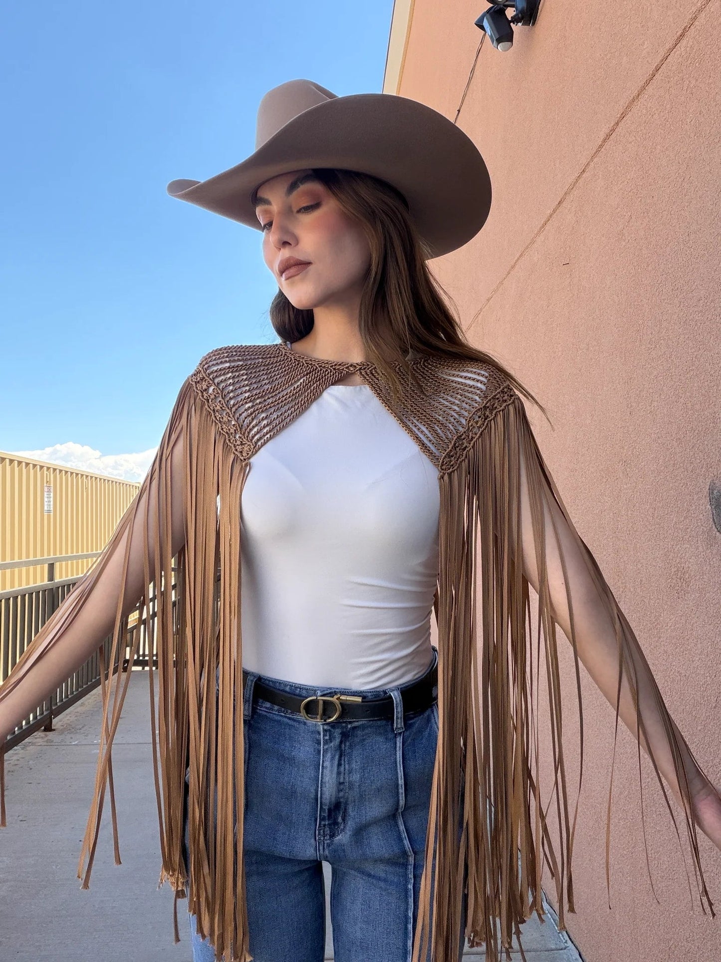 Leia Boho Handmade Macramé Cape - Munai