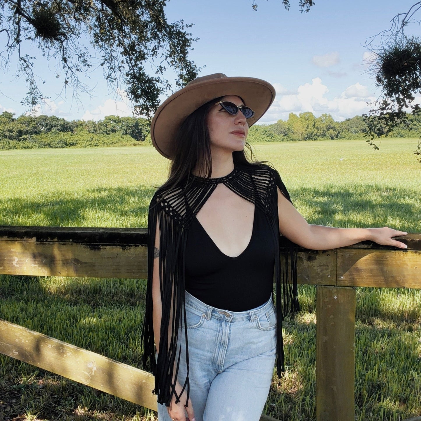 Leia Boho Handmade Macramé Cape - Munai