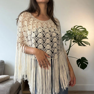Meadow Fringed Crochet Poncho - Munai