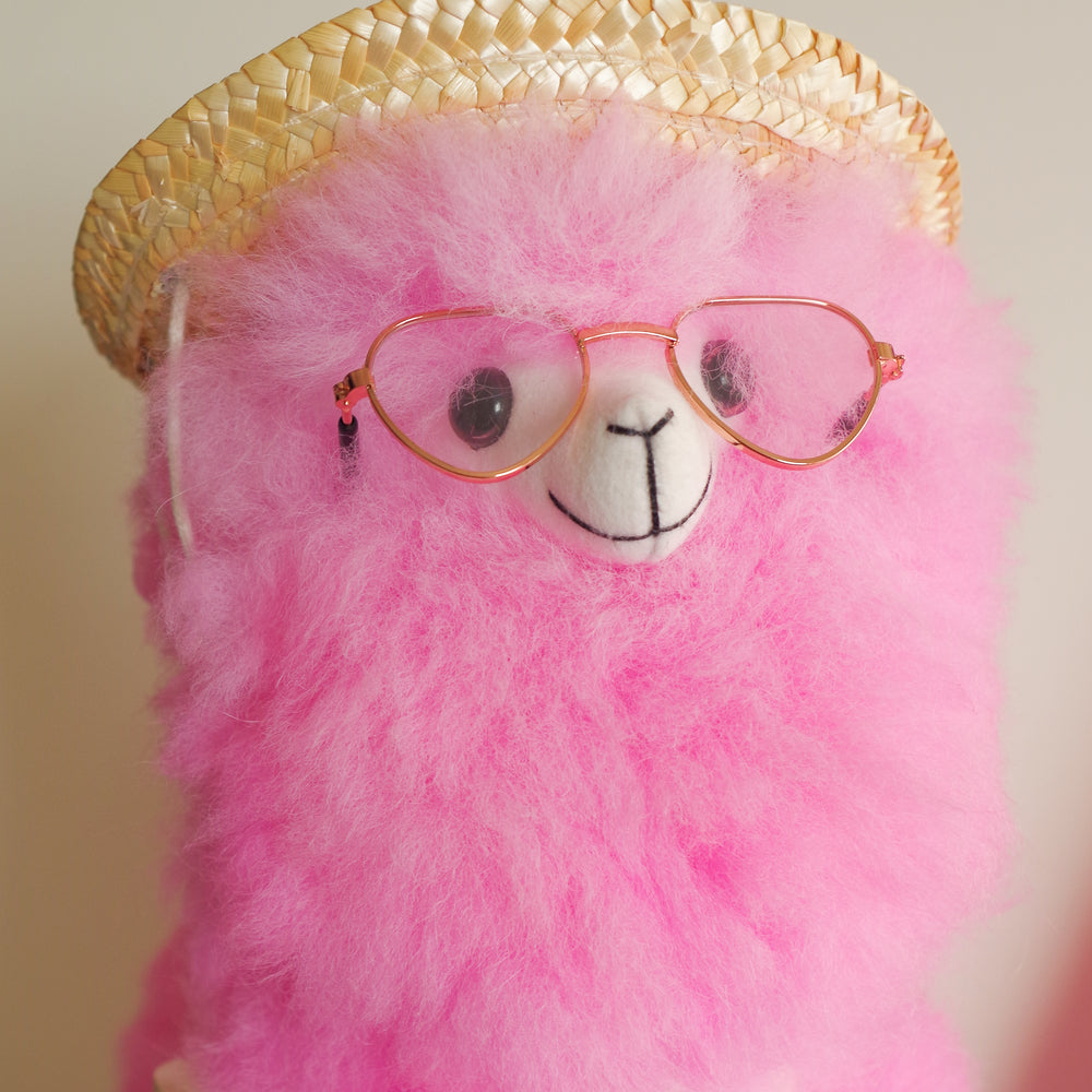 
                      
                        Small sunglasses for plushies or toys, Style your plushie with a unique sun glasses! Mix and match with the seasons and add a unique style to your plushie!
                      
                    