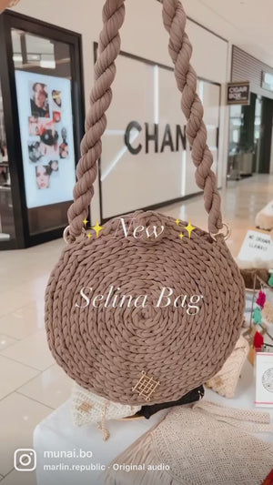 
            
                Load and play video in Gallery viewer, Selina Bag
            
        